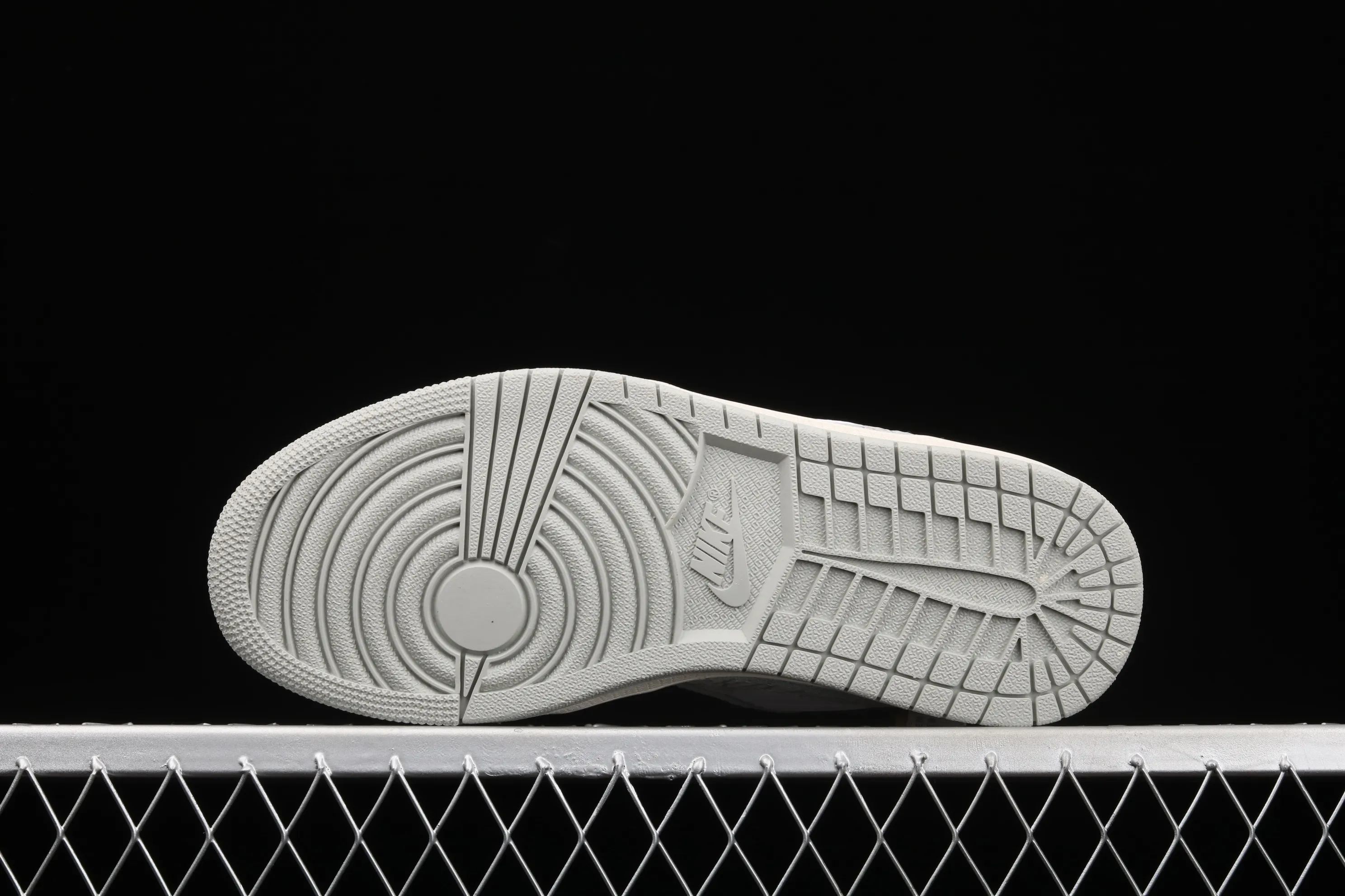 All categories Air Jordan Jordan series basketball shoes Air Jordan 1 Low Air Jordan 1 Low Prm "Elephant Print" AJ1 Joe 1 low white gray crackle pattern DH4269-100